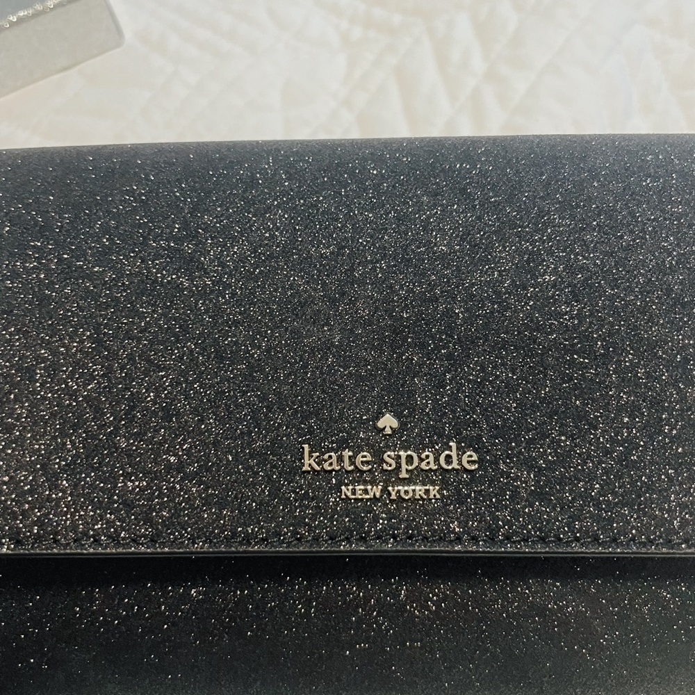 Brand new in box Kate Spade clutch/wallet - Picture 3 of 5